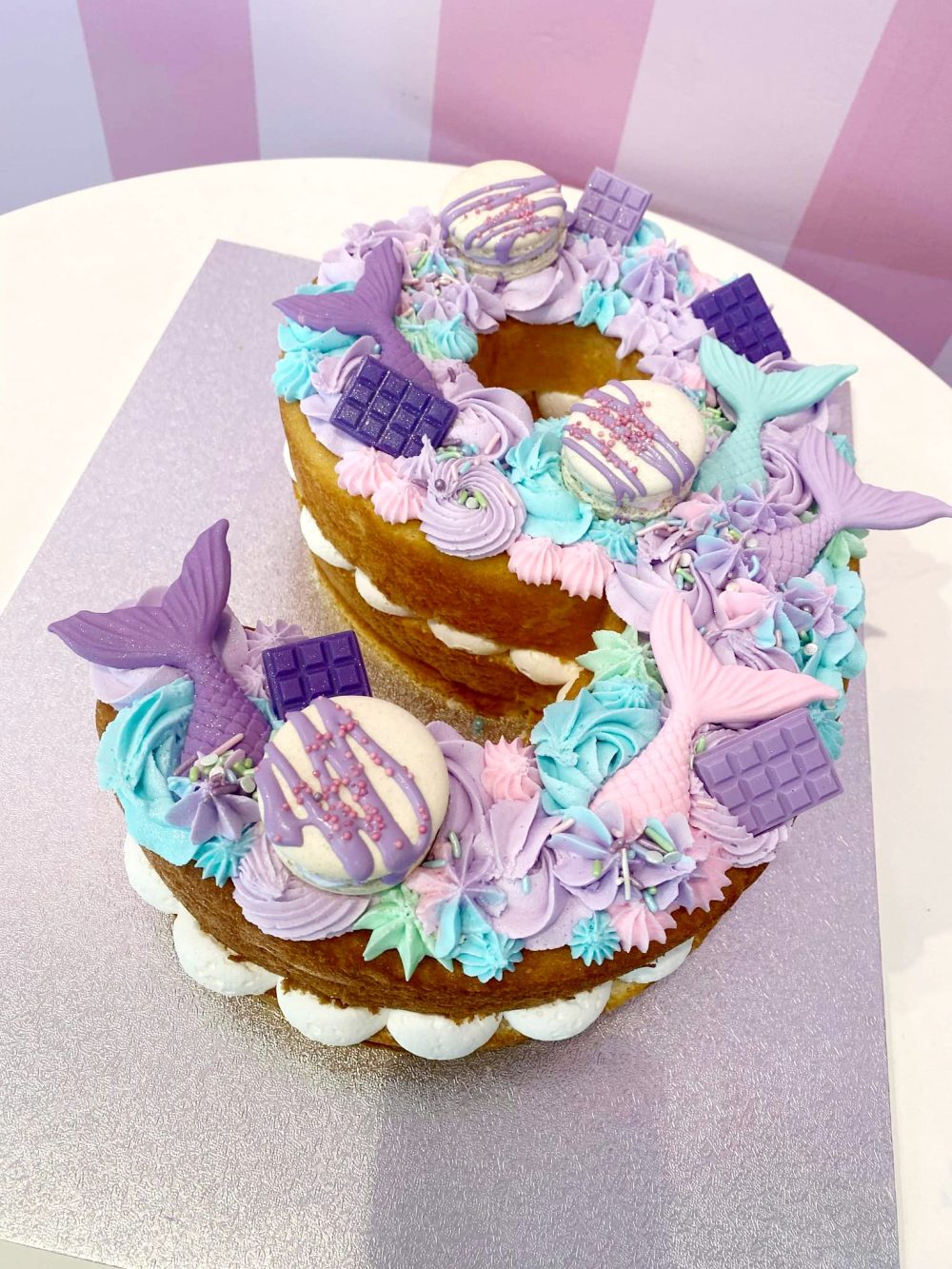 Custom Number Cutout Cake - Image 6